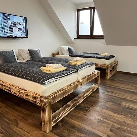 Apartman Kuga Mikulov Exterior photo