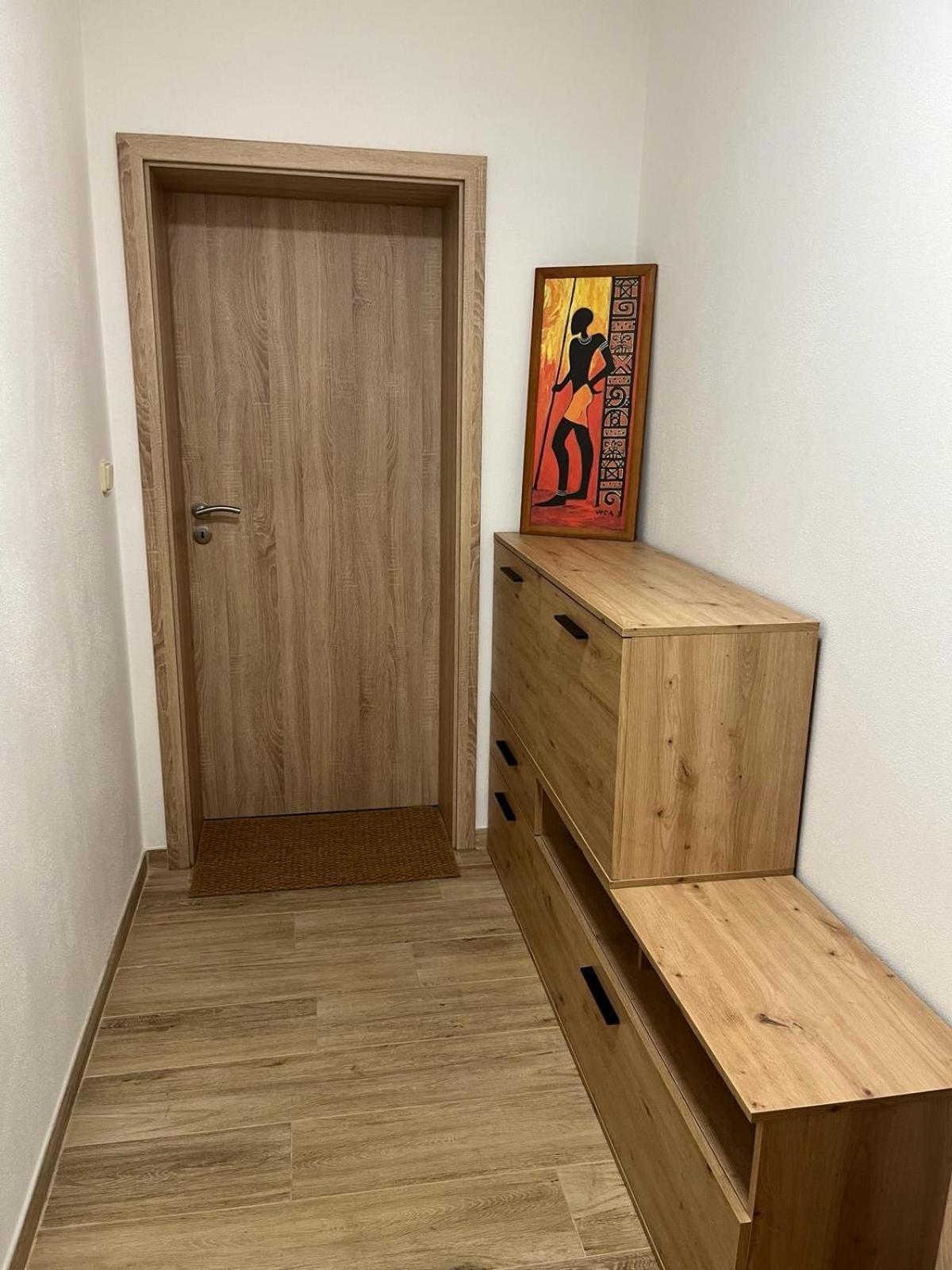 Apartman Kuga Mikulov Exterior photo