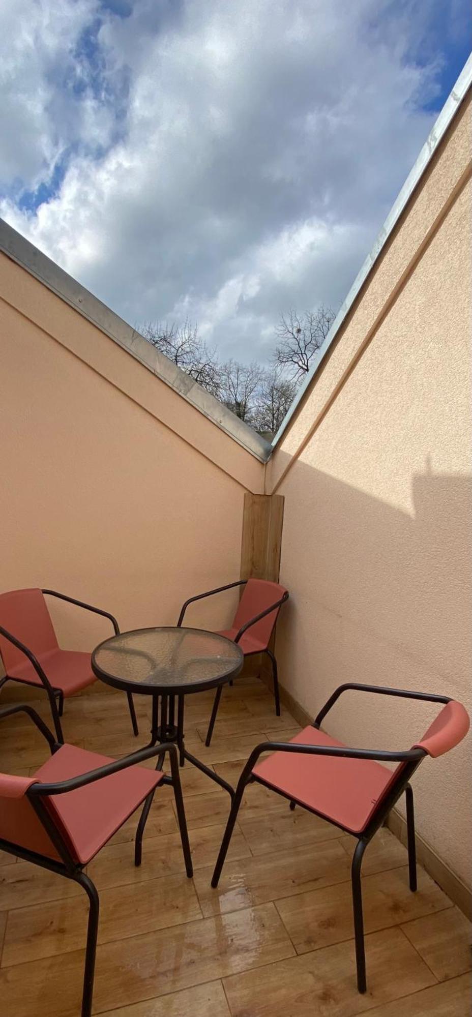Apartman Kuga Mikulov Exterior photo
